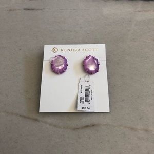 NWT Kendra Scott Morgan Lilac Stud Earrings
